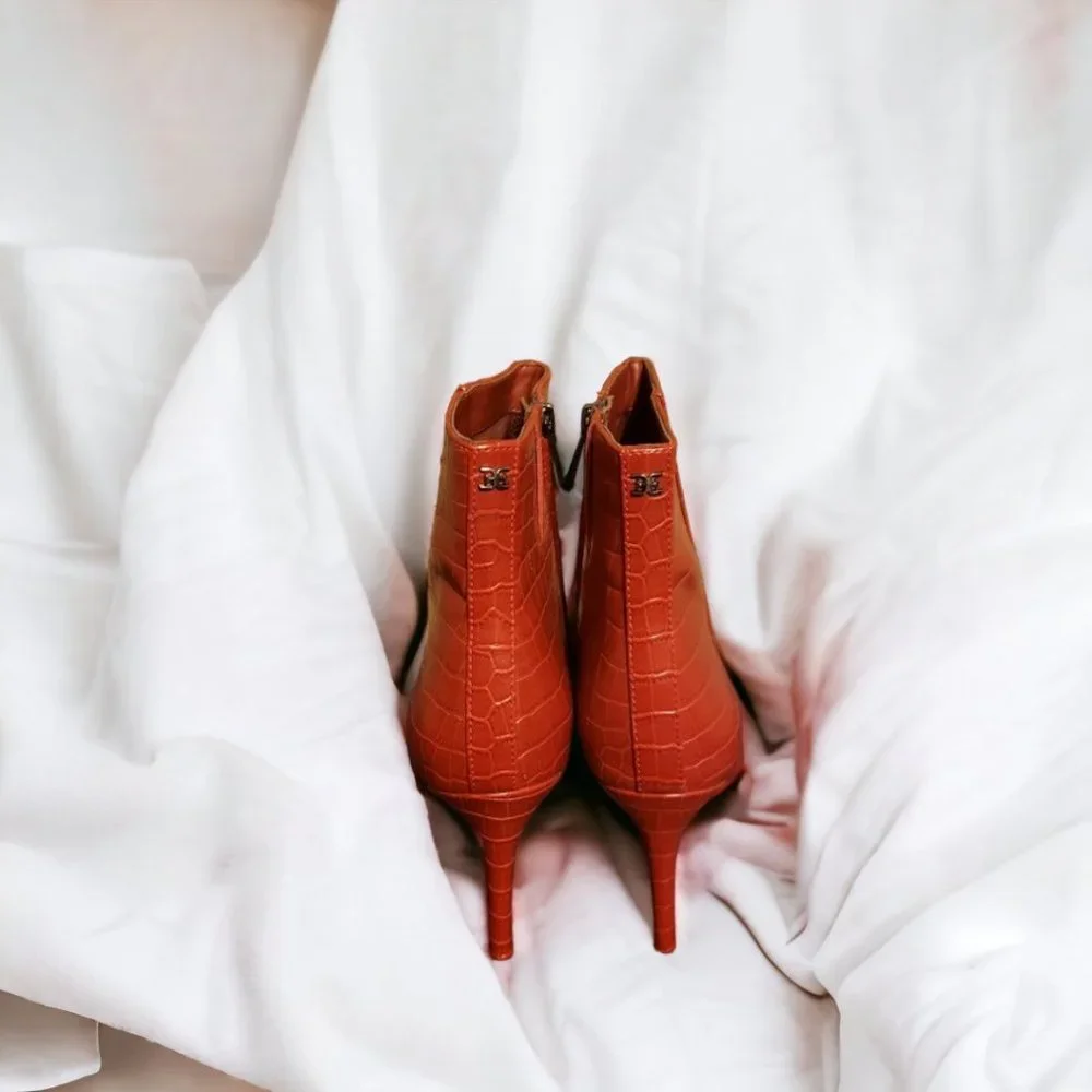 Sam Edelson Boots - Picture 2 of 4